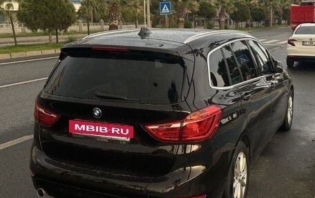 BMW 2 серия Grand Tourer F46 рестайлинг, 2017 год, 2 350 000 рублей, 4 фотография