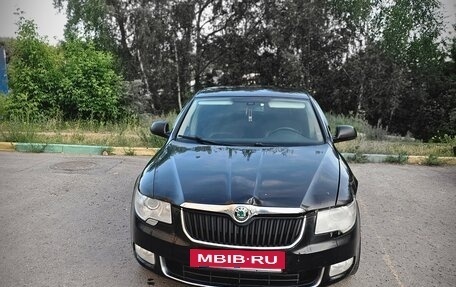 Skoda Superb III рестайлинг, 2010 год, 700 000 рублей, 2 фотография