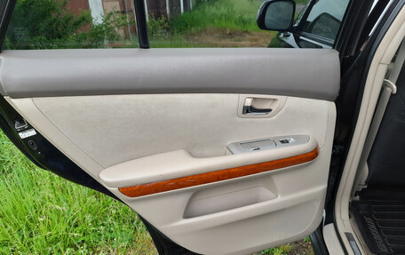 Toyota Harrier, 2005 год, 1 600 000 рублей, 14 фотография