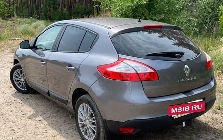 Renault Megane III, 2012 год, 880 000 рублей, 4 фотография