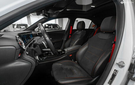 Mercedes-Benz A-Класс AMG, 2021 год, 4 250 000 рублей, 9 фотография
