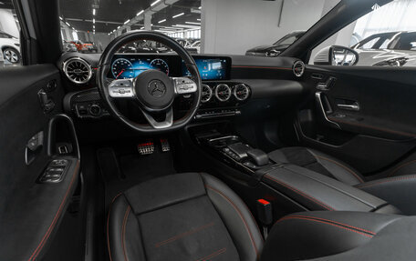 Mercedes-Benz A-Класс AMG, 2021 год, 4 250 000 рублей, 7 фотография