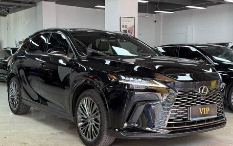 Lexus RX IV рестайлинг, 2023 год, 6 500 000 рублей, 3 фотография