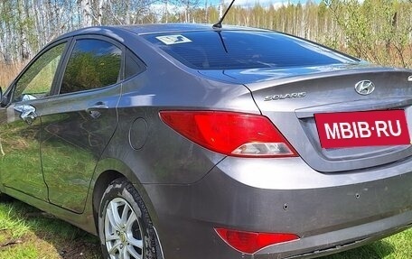 Hyundai Solaris II рестайлинг, 2016 год, 950 000 рублей, 2 фотография