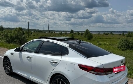 KIA Optima IV, 2019 год, 2 499 999 рублей, 2 фотография