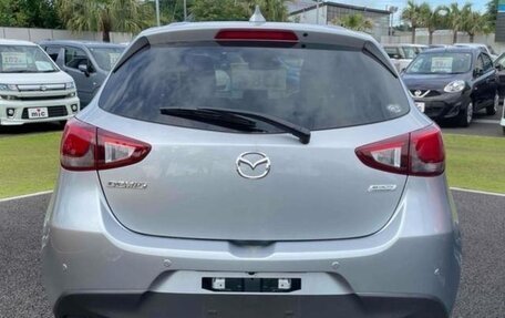 Mazda Demio IV, 2019 год, 828 000 рублей, 7 фотография