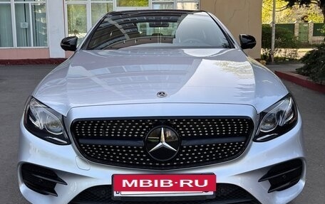 Mercedes-Benz E-Класс, 2019 год, 4 450 000 рублей, 3 фотография