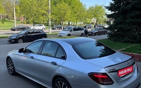 Mercedes-Benz E-Класс, 2019 год, 4 450 000 рублей, 4 фотография