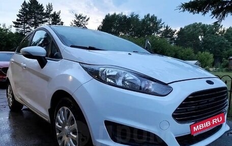 Ford Fiesta, 2016 год, 875 000 рублей, 4 фотография
