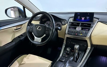 Lexus NX I, 2016 год, 3 180 000 рублей, 14 фотография