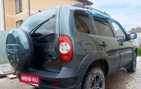 Chevrolet Niva I рестайлинг, 2013 год, 630 000 рублей, 3 фотография