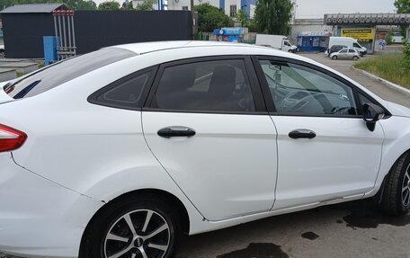 Ford Fiesta, 2016 год, 620 000 рублей, 4 фотография