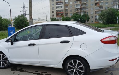 Ford Fiesta, 2016 год, 620 000 рублей, 3 фотография