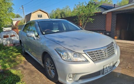 Toyota Crown, 2010 год, 1 650 000 рублей, 2 фотография