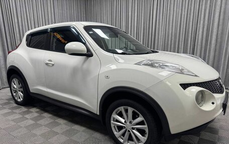 Nissan Juke II, 2011 год, 992 000 рублей, 2 фотография
