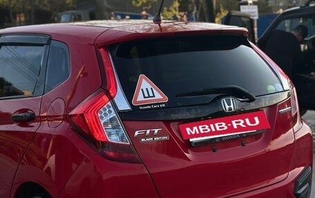 Honda Fit III, 2016 год, 900 000 рублей, 4 фотография