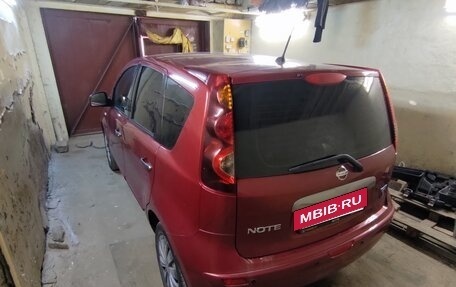 Nissan Note II рестайлинг, 2010 год, 800 000 рублей, 4 фотография