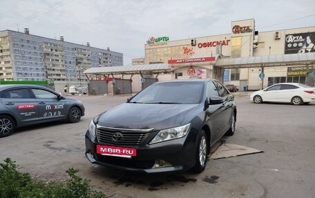 Toyota Camry, 2014 год, 1 350 000 рублей, 2 фотография