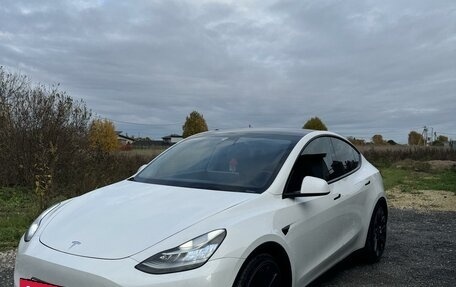 Tesla Model Y I, 2020 год, 3 350 000 рублей, 3 фотография