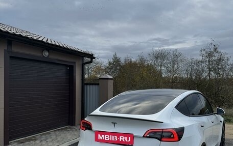 Tesla Model Y I, 2020 год, 3 350 000 рублей, 5 фотография