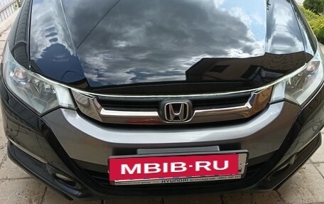Honda Insight II рестайлинг, 2011 год, 890 000 рублей, 2 фотография
