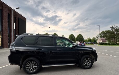 Toyota Land Cruiser Prado 150 рестайлинг 2, 2014 год, 2 850 000 рублей, 3 фотография