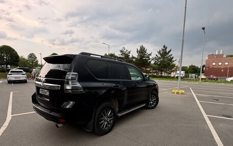 Toyota Land Cruiser Prado 150 рестайлинг 2, 2014 год, 2 850 000 рублей, 4 фотография