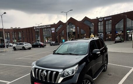 Toyota Land Cruiser Prado 150 рестайлинг 2, 2014 год, 2 850 000 рублей, 2 фотография
