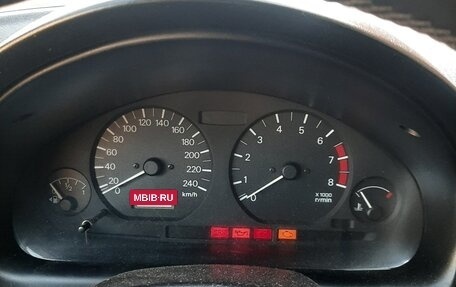 Mitsubishi Carisma I, 2001 год, 399 000 рублей, 8 фотография