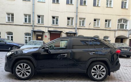 Toyota RAV4, 2020 год, 3 650 000 рублей, 6 фотография