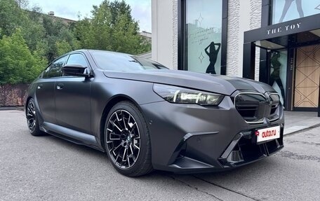 BMW M5, 2024 год, 21 000 000 рублей, 3 фотография