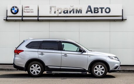 Mitsubishi Outlander III рестайлинг 3, 2019 год, 2 250 000 рублей, 6 фотография