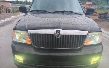 Lincoln Navigator, 2004 год, 1 300 000 рублей, 1 фотография