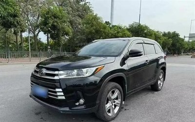 Toyota Highlander III, 2020 год, 2 754 000 рублей, 1 фотография