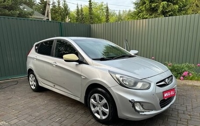 Hyundai Solaris II рестайлинг, 2012 год, 760 000 рублей, 1 фотография