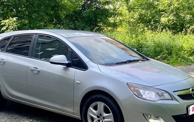 Opel Astra J, 2011 год, 647 000 рублей, 1 фотография