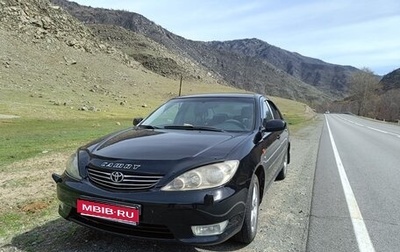 Toyota Camry V40, 2004 год, 910 000 рублей, 1 фотография