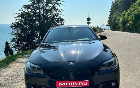 BMW 5 серия, 2012 год, 1 899 999 рублей, 1 фотография