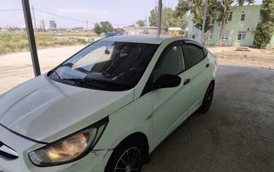 Hyundai Solaris II рестайлинг, 2013 год, 650 000 рублей, 1 фотография