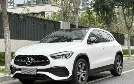 Mercedes-Benz GLA, 2022 год, 2 379 000 рублей, 1 фотография