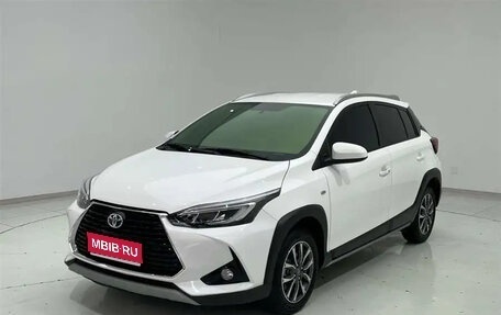 Toyota Yaris XP150 рестайлинг, 2022 год, 1 246 077 рублей, 1 фотография