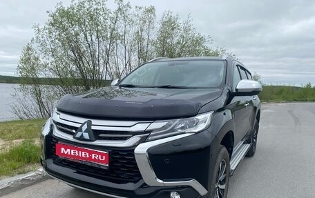 Mitsubishi Pajero Sport III рестайлинг, 2017 год, 3 600 000 рублей, 1 фотография