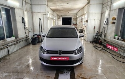 Volkswagen Polo VI (EU Market), 2015 год, 900 000 рублей, 1 фотография
