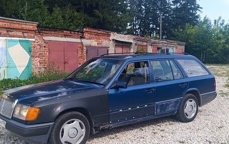 Mercedes-Benz E-Класс, 1995 год, 350 000 рублей, 3 фотография