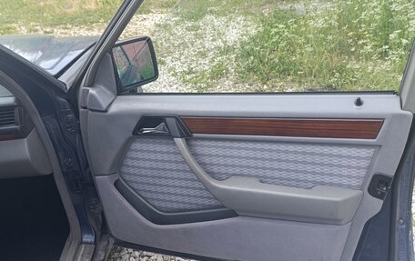 Mercedes-Benz E-Класс, 1995 год, 350 000 рублей, 10 фотография