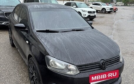 Volkswagen Polo VI (EU Market), 2012 год, 700 000 рублей, 5 фотография