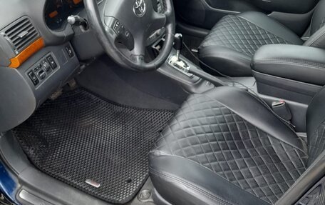 Toyota Avensis III рестайлинг, 2007 год, 790 000 рублей, 10 фотография