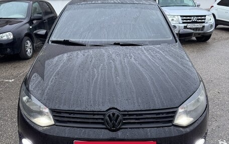 Volkswagen Polo VI (EU Market), 2012 год, 700 000 рублей, 3 фотография