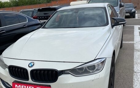 BMW 3 серия, 2015 год, 1 250 000 рублей, 3 фотография
