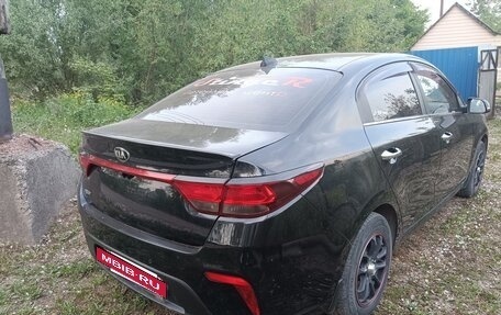 KIA Rio IV, 2017 год, 1 410 000 рублей, 4 фотография